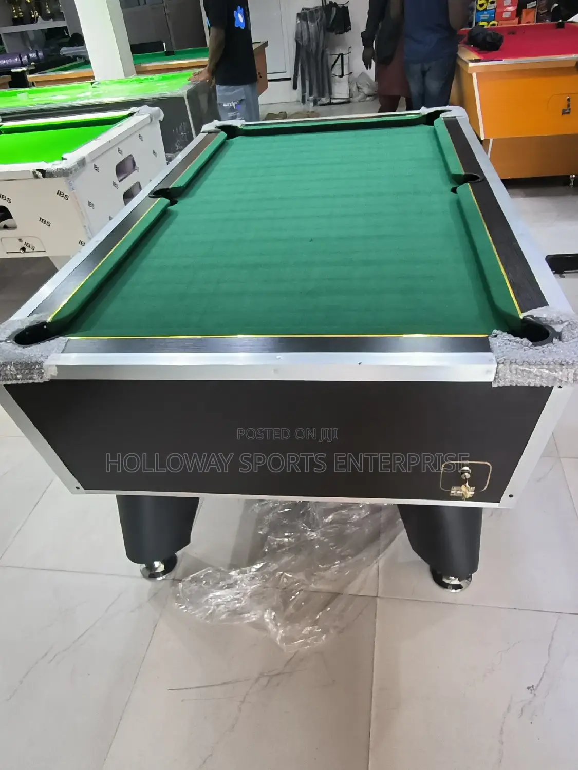 7ft Coin Snooker With Free Accessories