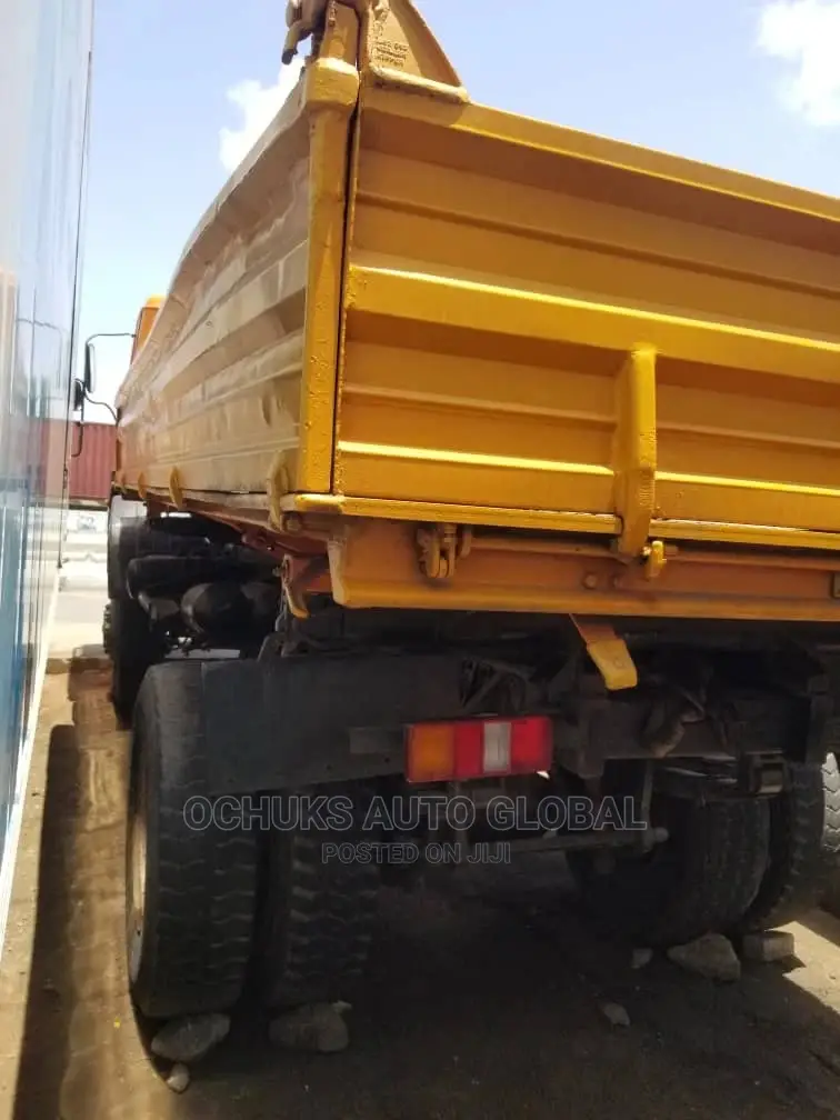 M/Benz Tipper Foriegn Bucket 1617 Model