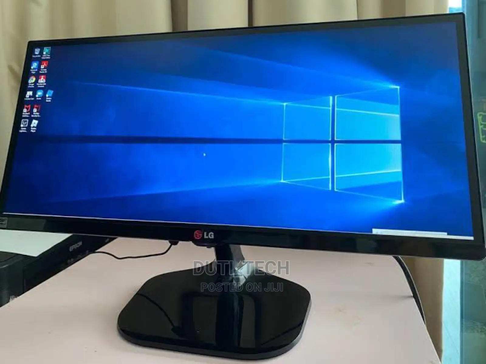 Lg Ultrawide 75hz 21:9 Ips 25” Monitor