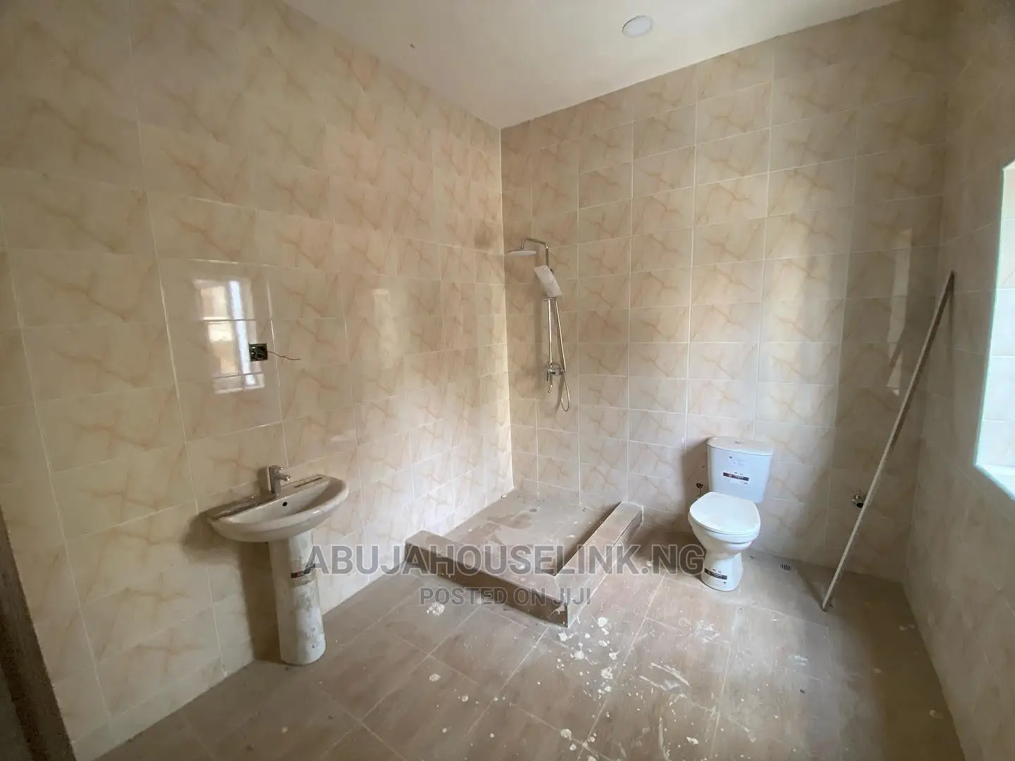 4bdrm Duplex in Katampe Extension for sale