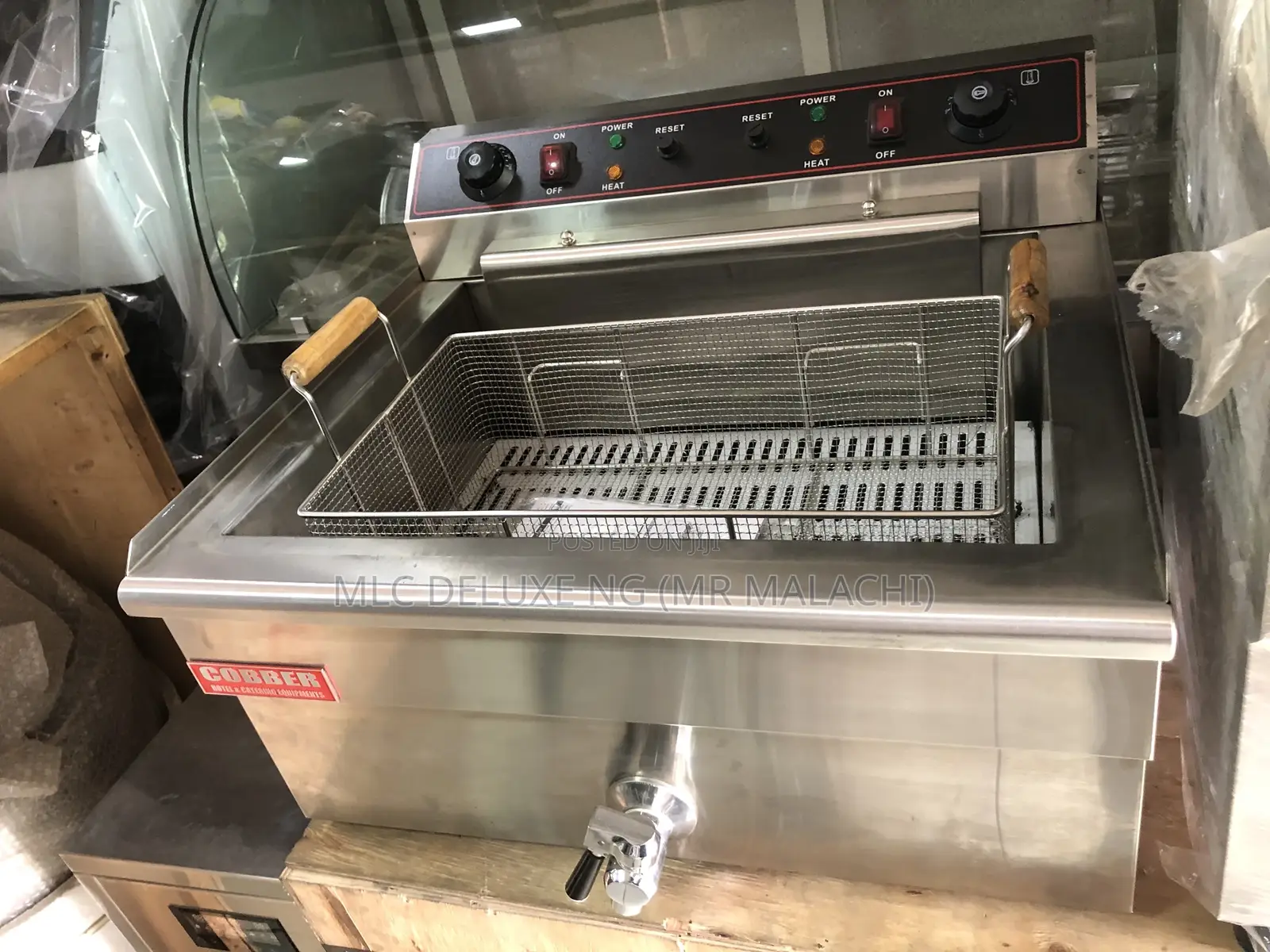 Multi Purpose Donut Fryer (20,30l)Table Top Deep Fryer (Tap)
