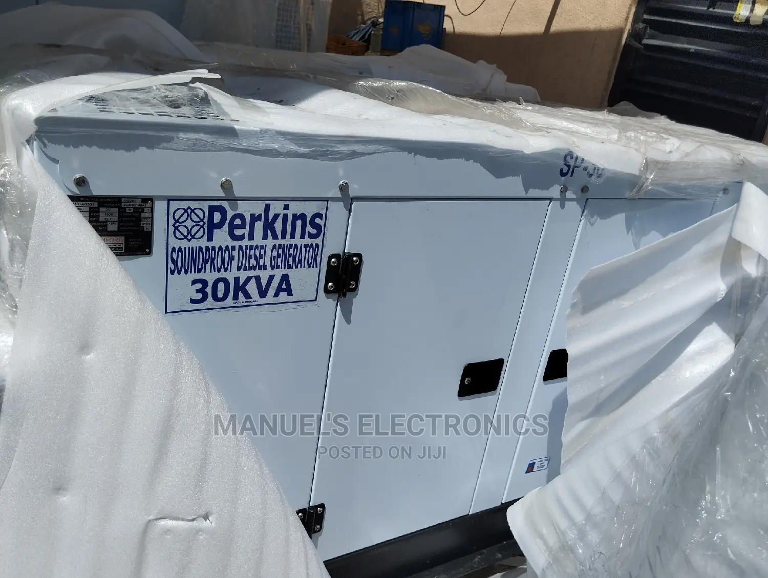 Perkins Diesel Soundproof Generator (30kva)