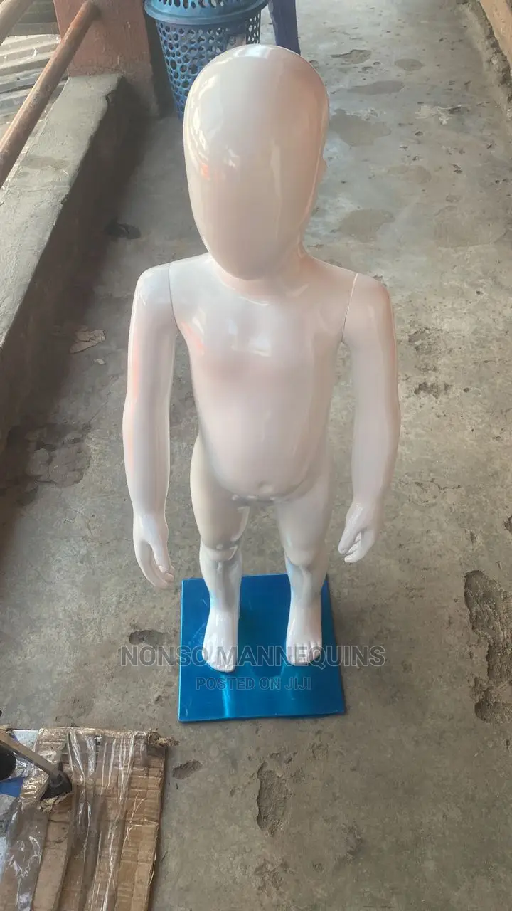 Age 1 to 3 Years Glossy White Kiddies Display Mannequin