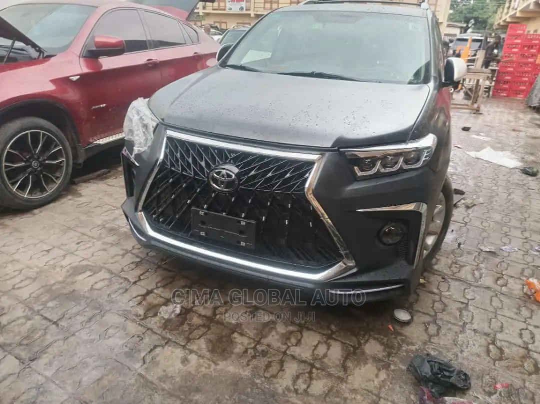Upgrade Your Toyota Highlander to Lexus Face Model