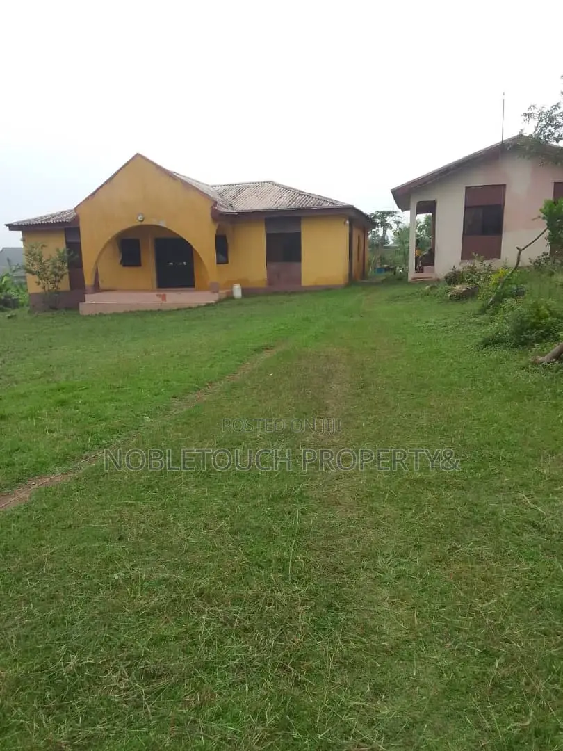 4bdrm Bungalow in Ogun State, Ifo for Sale