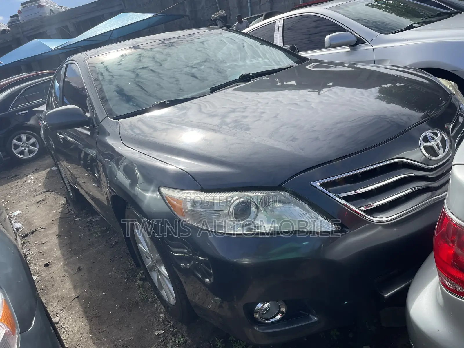 Toyota Camry 2011 Gray