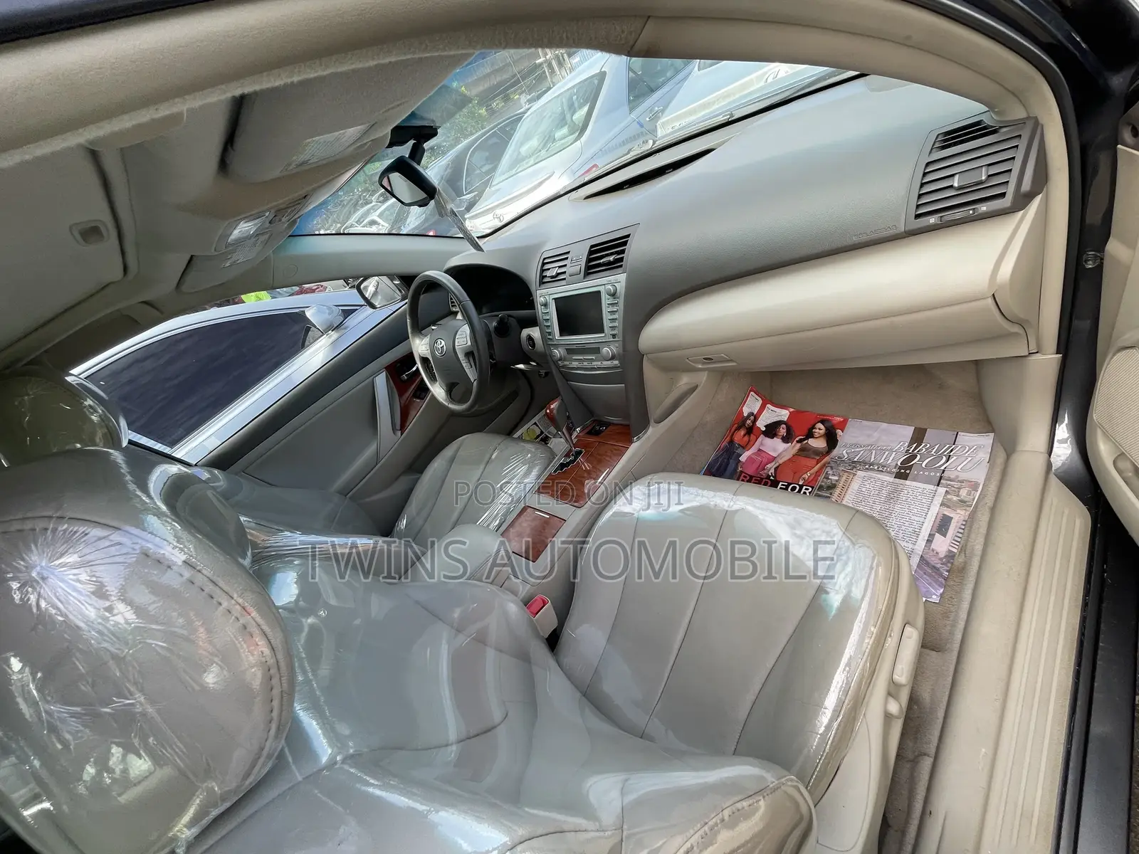 Toyota Camry 2011 Gray