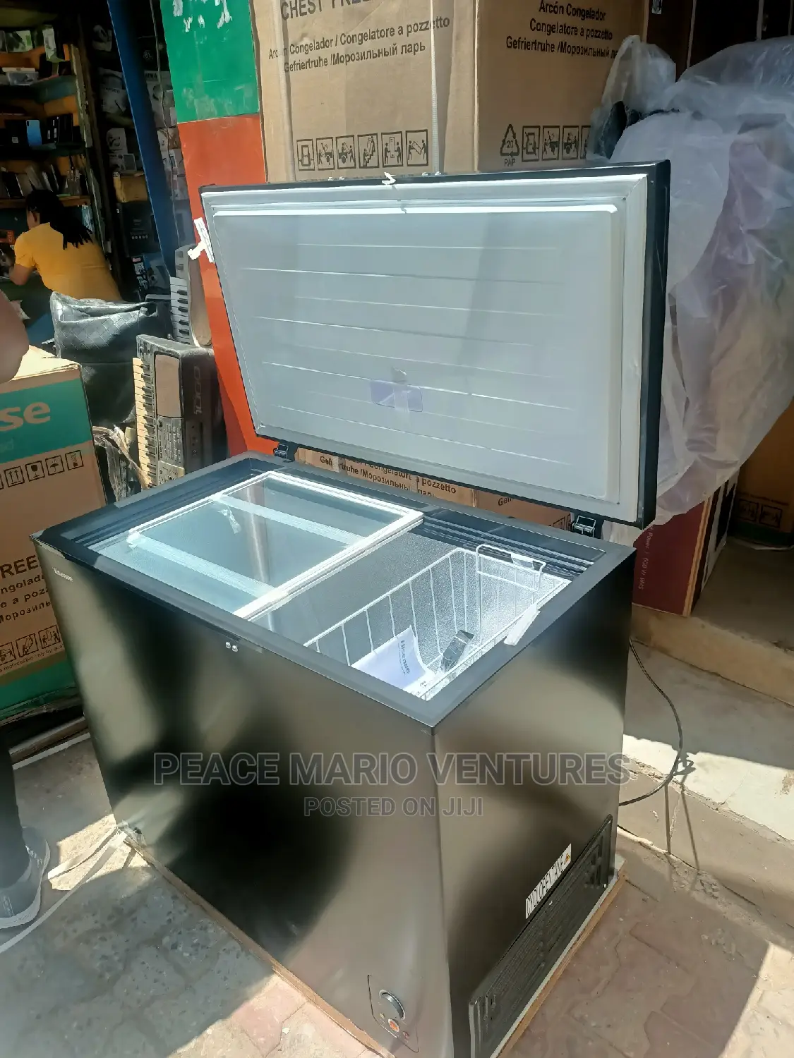 Original Hisense Deep Freezer 250L With Transparent Glass.