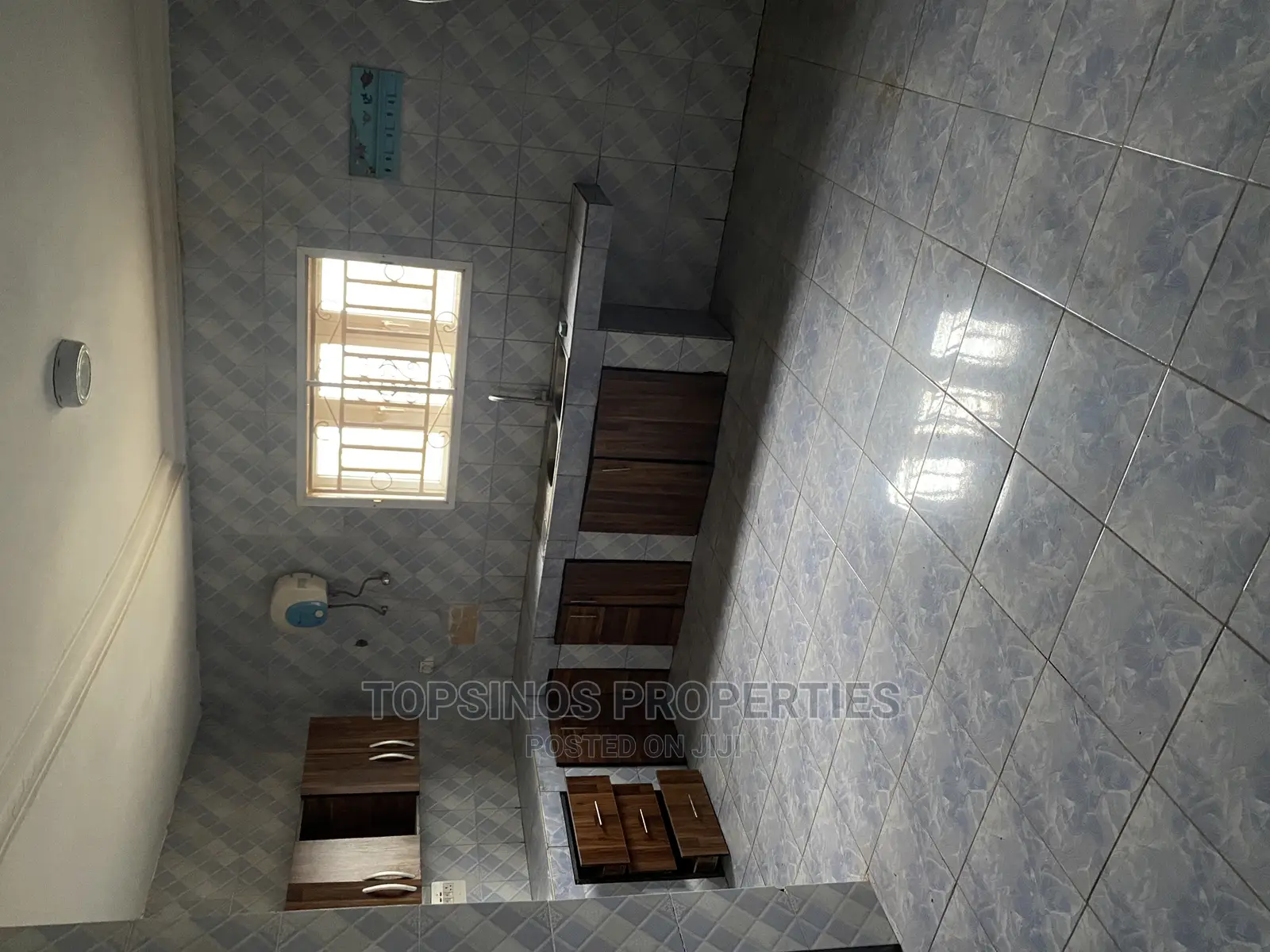 3bdrm Block of Flats in Dawaki for rent