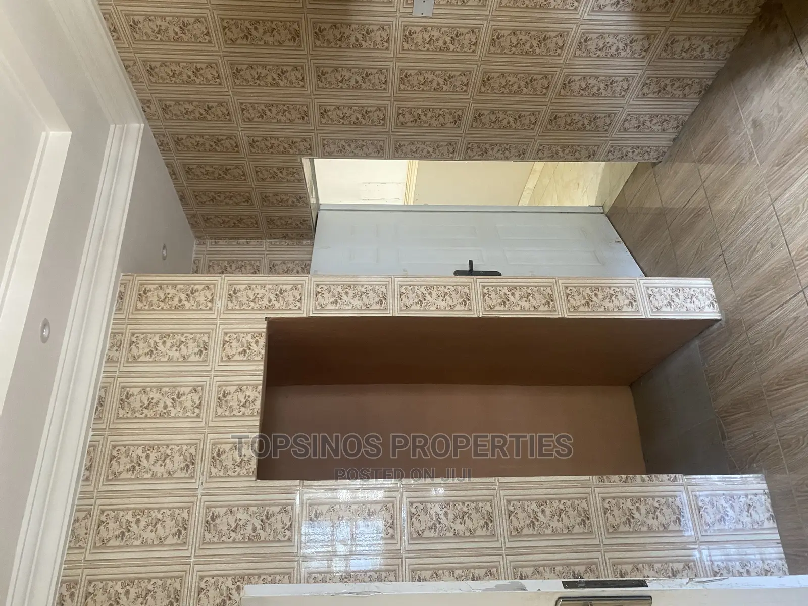 2bdrm Block of Flats in Dawaki for rent