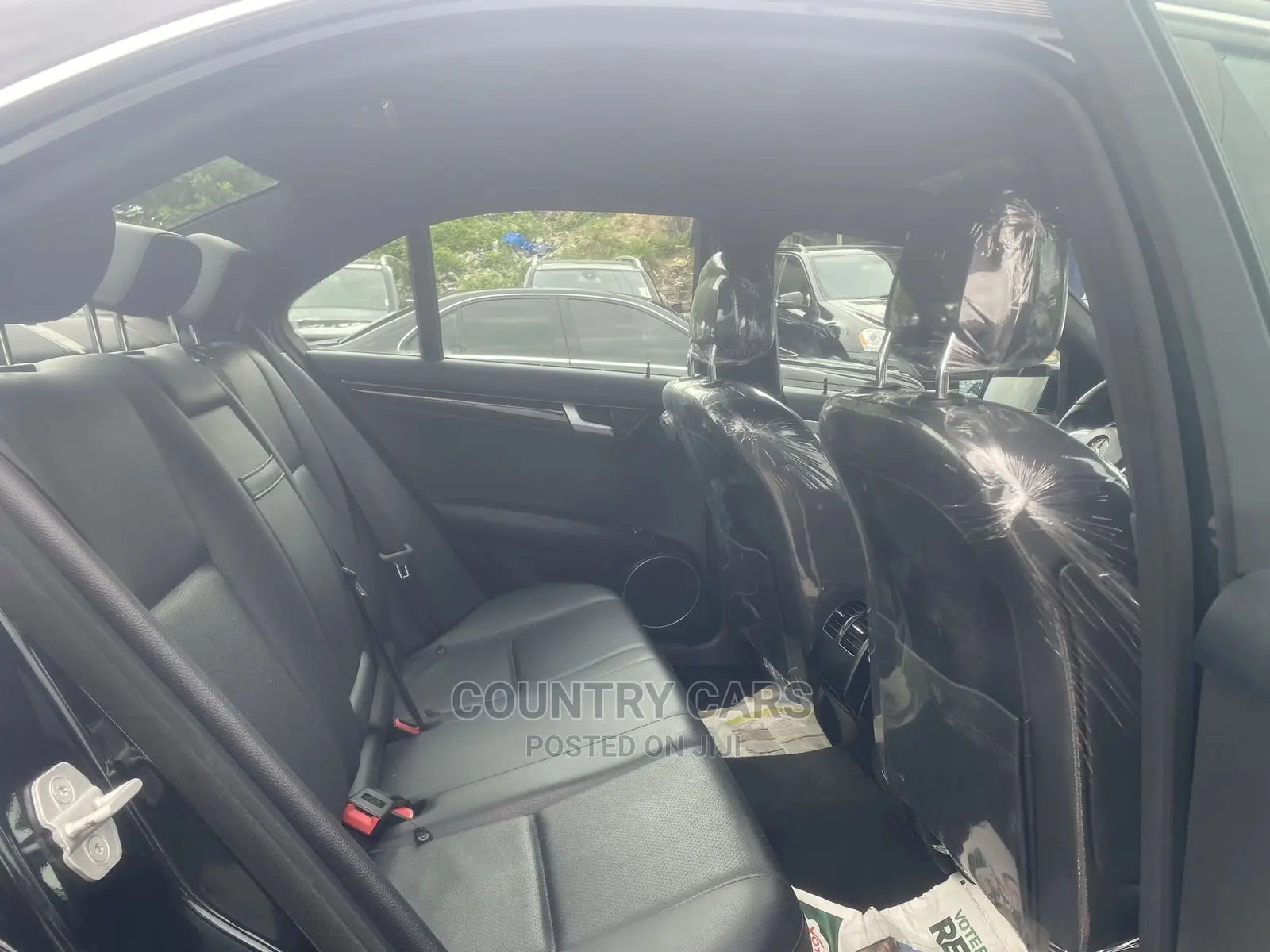 Mercedes-Benz C300 2012 Black