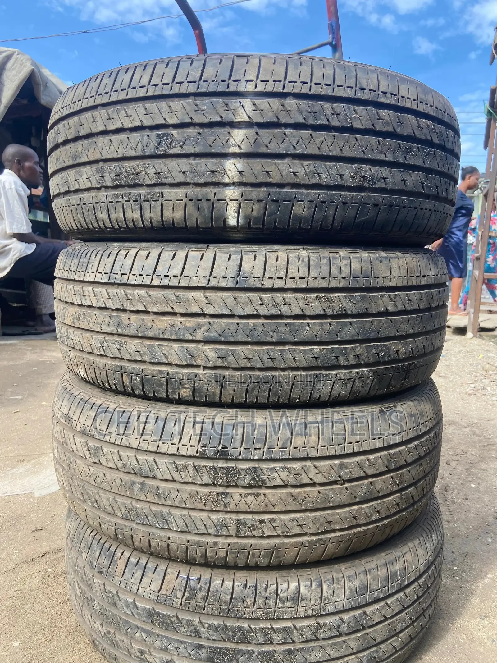 Top Grade a Tokunbo Tyres With Current Year