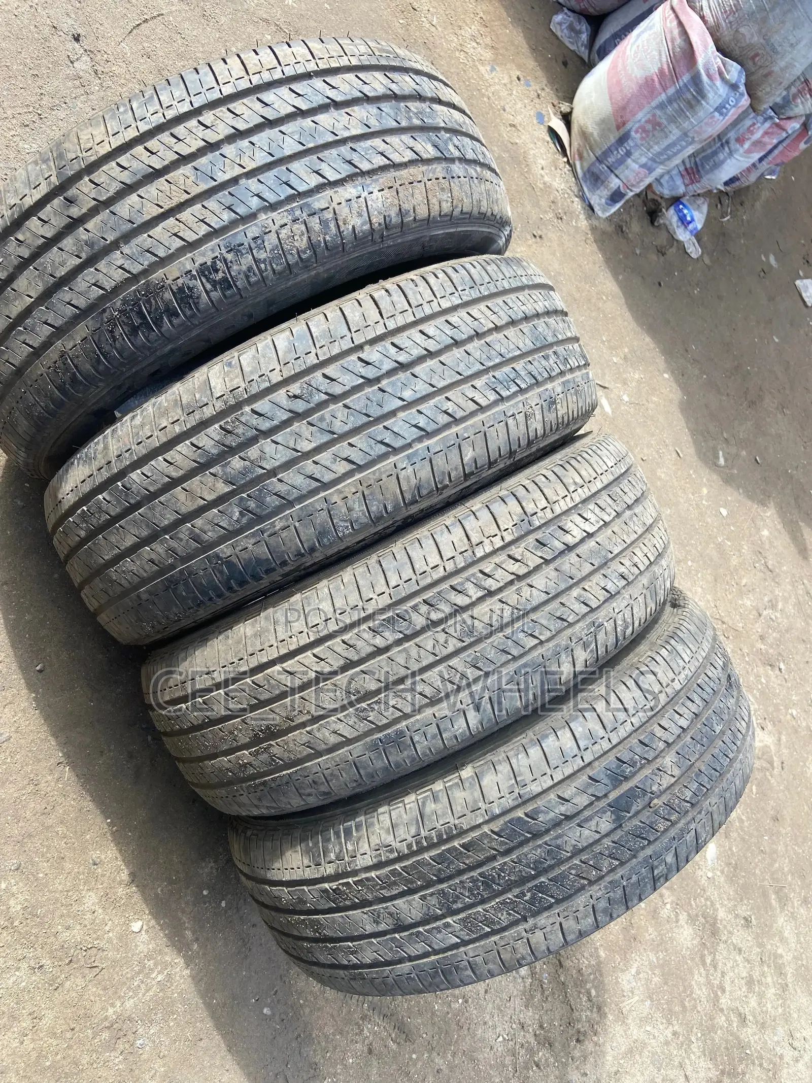Top Grade a Tokunbo Tyres With Current Year