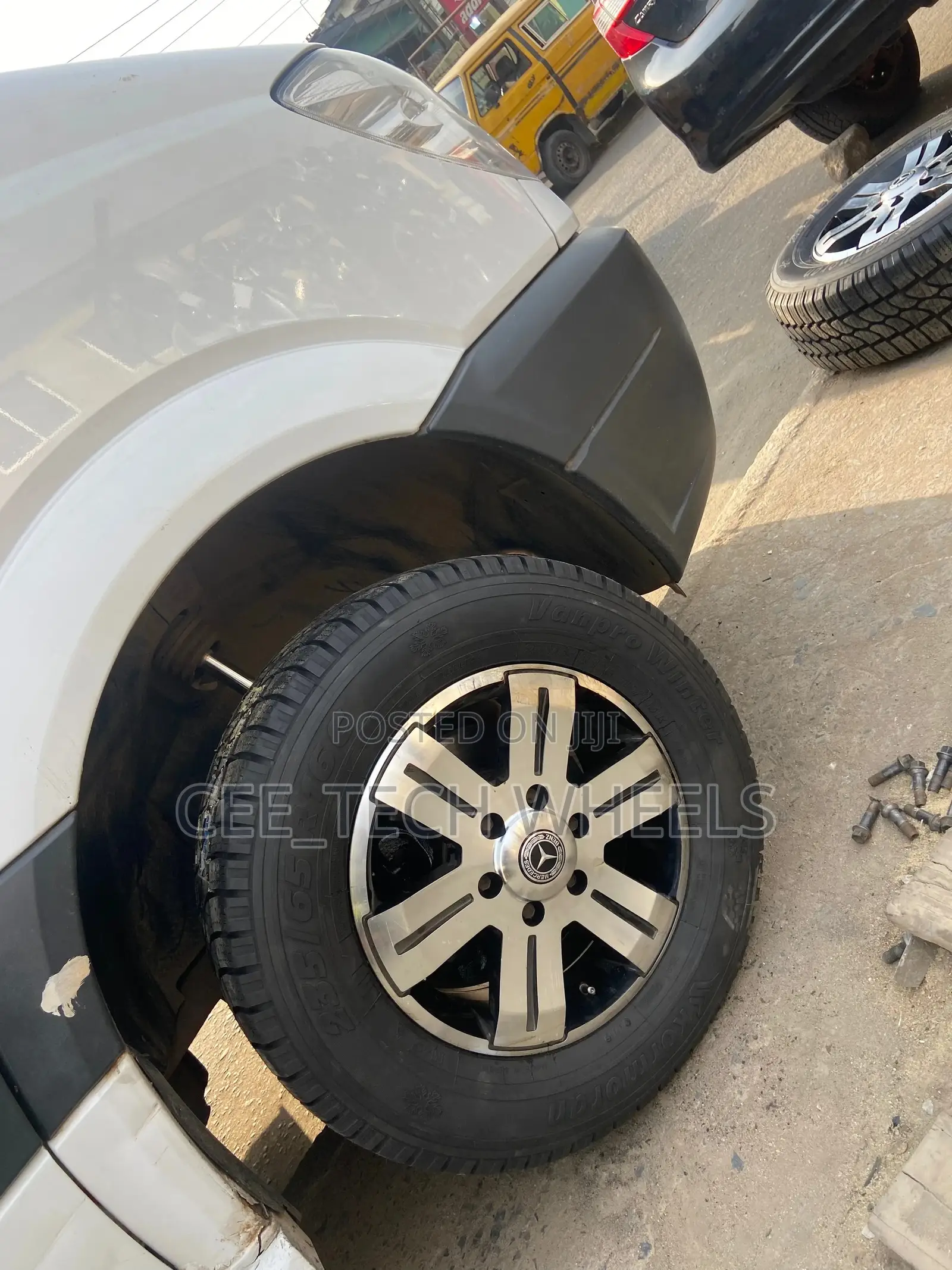 16 Inches Rim for Mercedes’ Sprinster