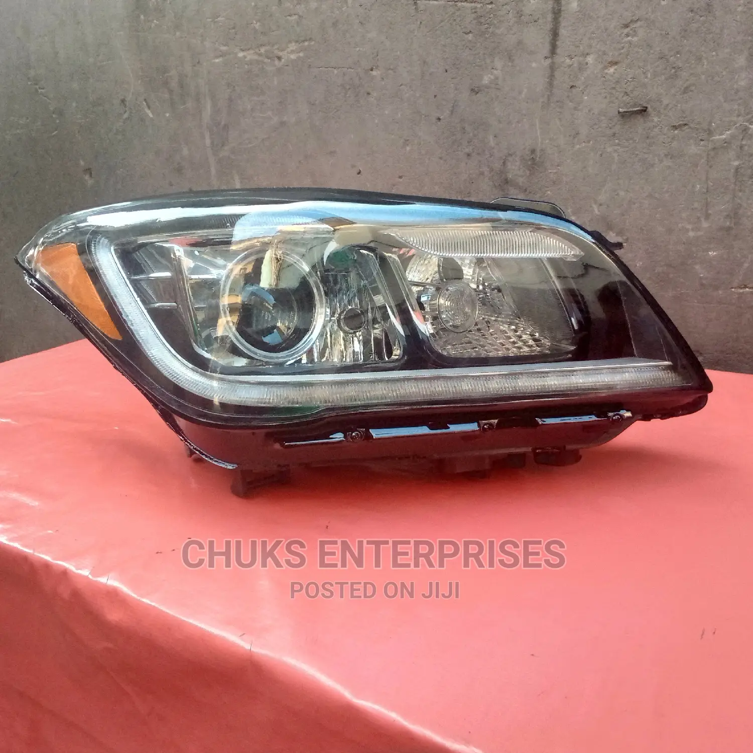 Hyundai Genesis 2017 Headlight America