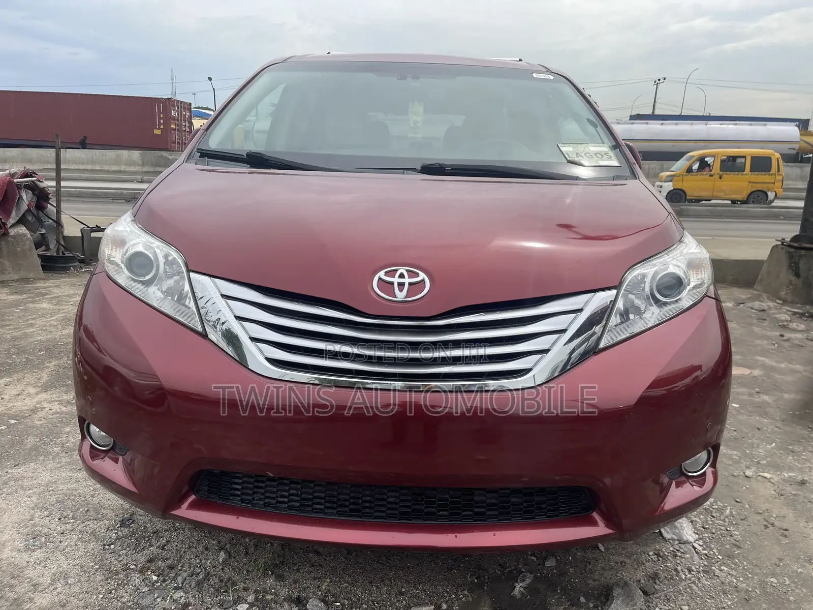Toyota Sienna Limited 7 Passenger 2011 Red