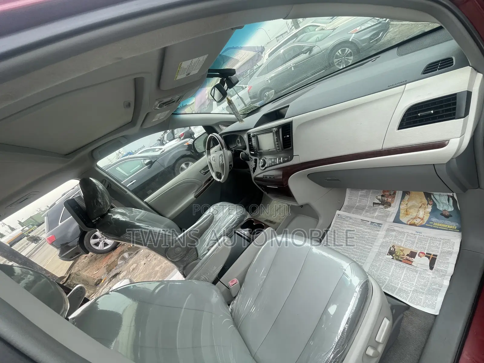 Toyota Sienna Limited 7 Passenger 2011 Red