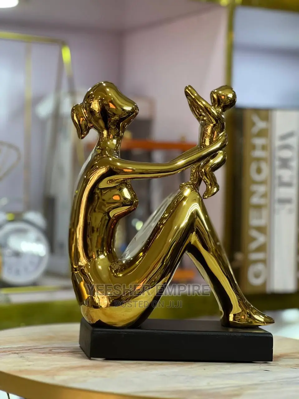 Luxury Mother and Child Figurine