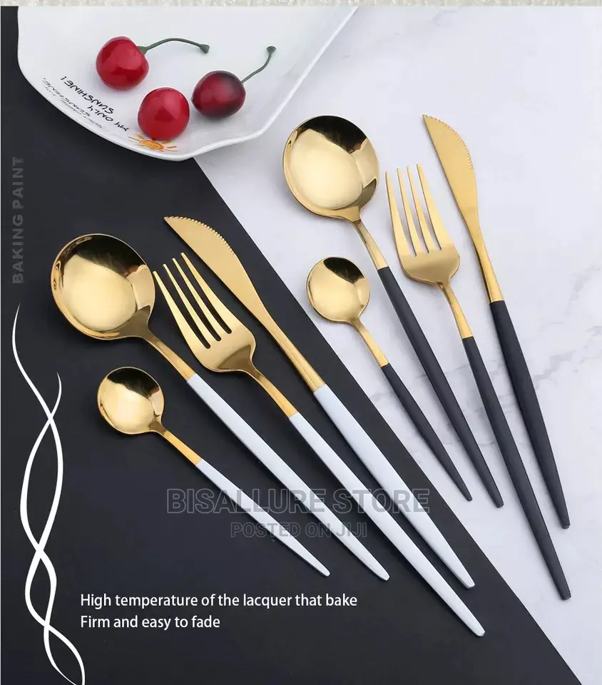 4 Pieces Cutlery Set