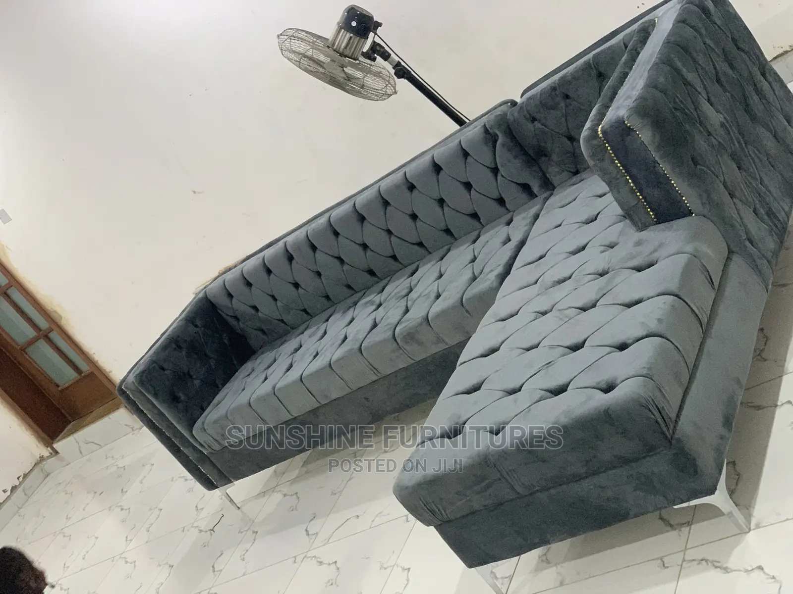 Tufted Corner Sofa