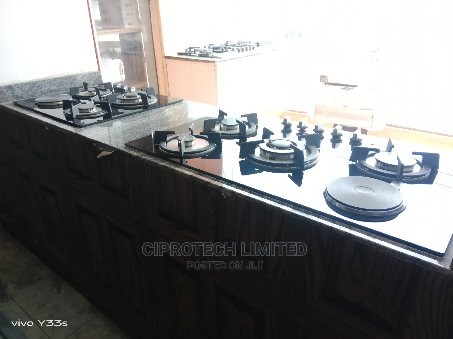 Inbuilt Gas 4 Burners