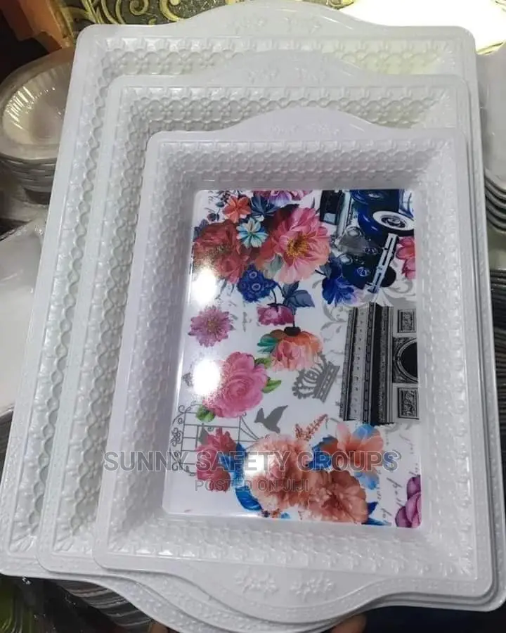 Quality Unbreakable Fancy Tray, for , and Fruits