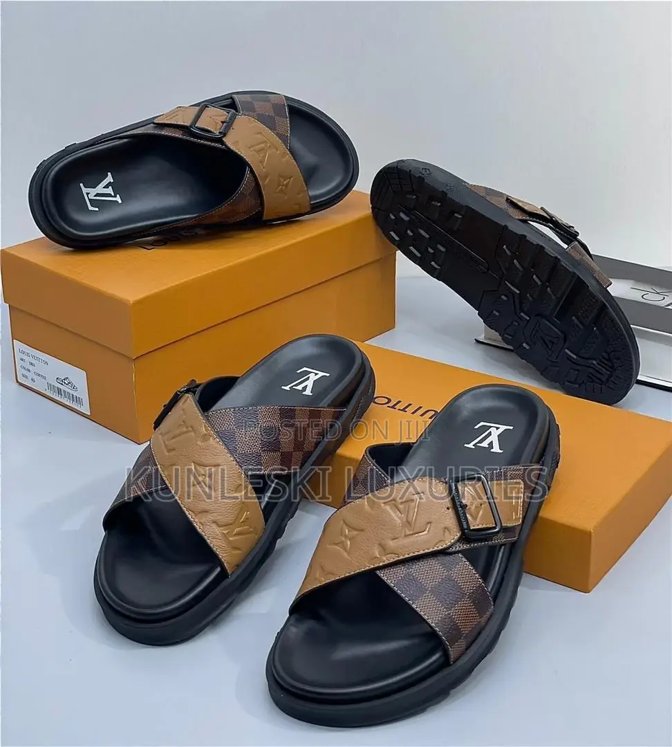 Original Louis Vuitton Men Brown Leather Slippers