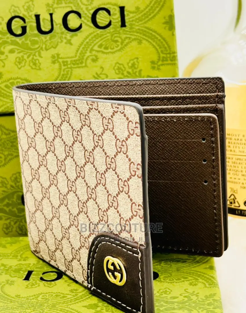 Original GUCCI Leather Wallets Available in Store