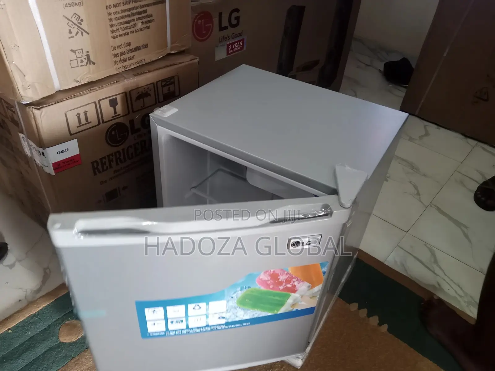 Ice Maker LG Bedside Single Door Fridge
