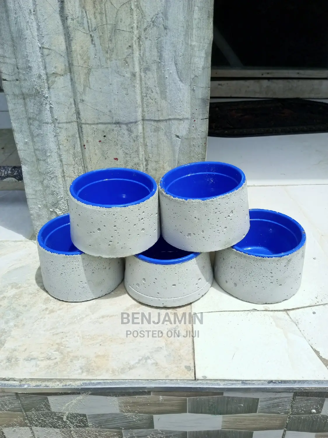 Concrete Rabbit Feeders and Drinkers