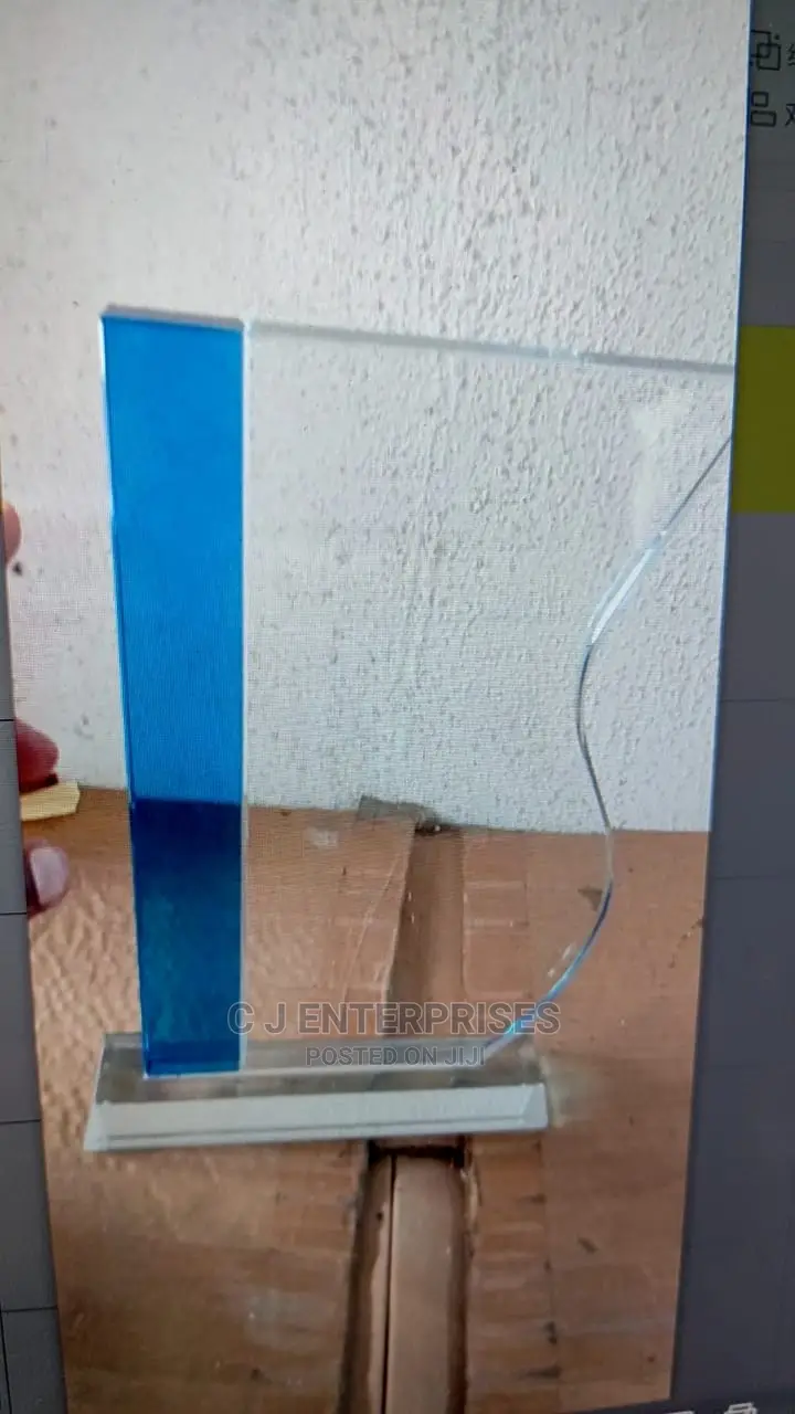 Glass Award Plaque T21