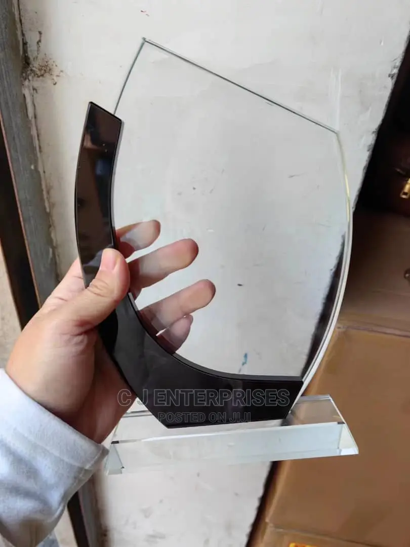Glass Award Plaque Q67