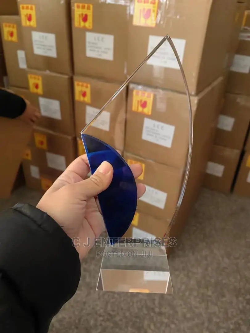 Glass Award Plaque U78