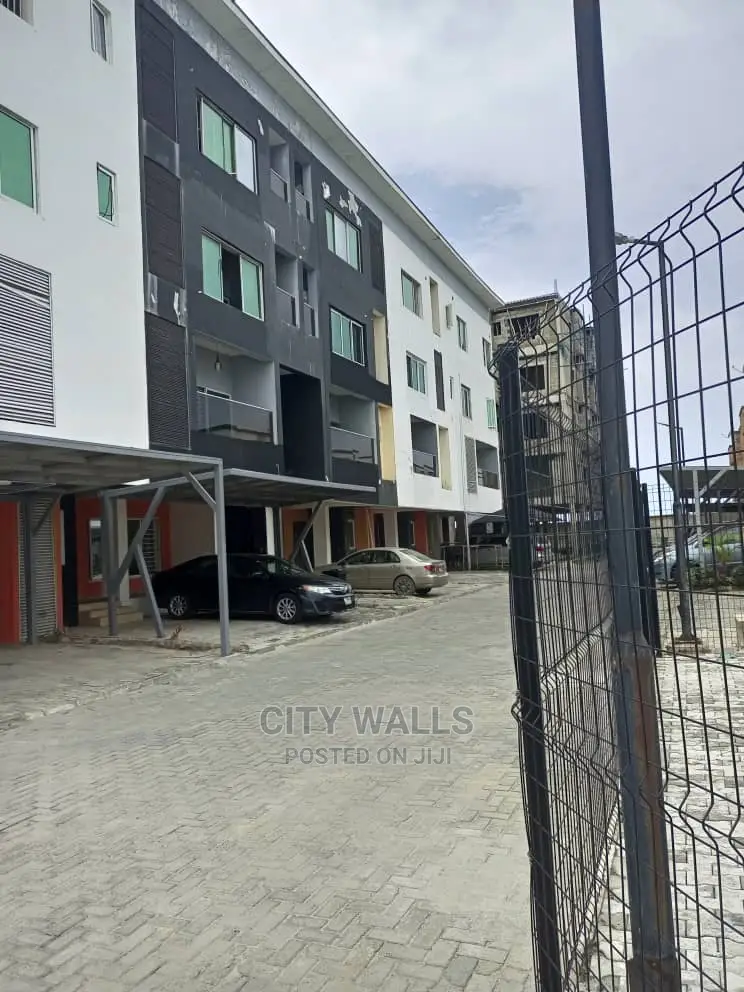 2bdrm Block of Flats in Ikate for rent