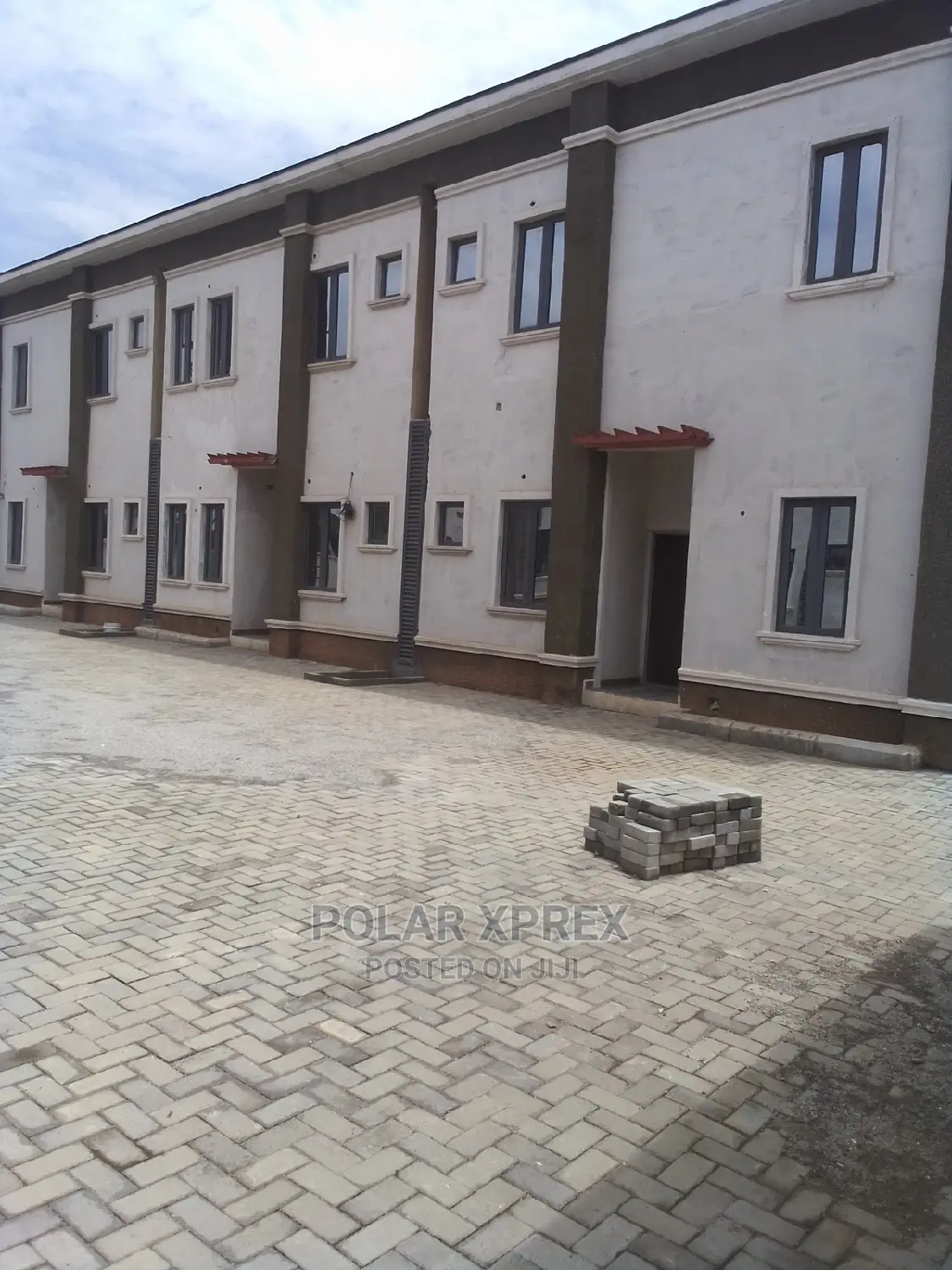 4bdrm Duplex in Fo1, Kubwa for sale