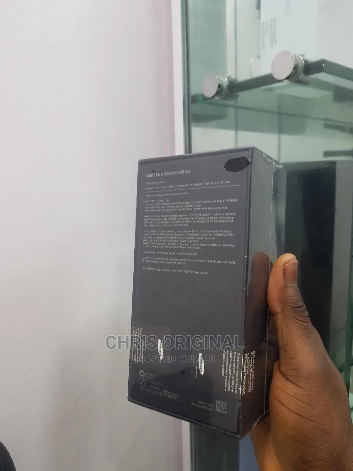 New Samsung Galaxy S20 128 GB Gold