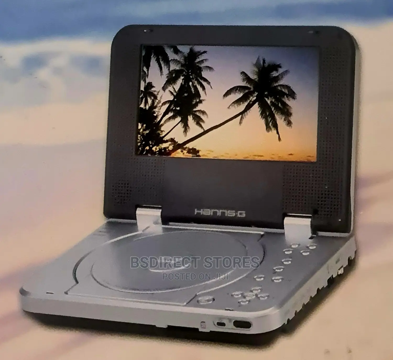 Hannsg HP076VD 7" Widescreen Portable DVD Player LCD Screen