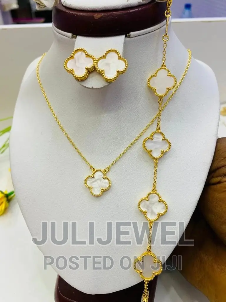 Original Van Cleef Arpels Necklace Set Vca