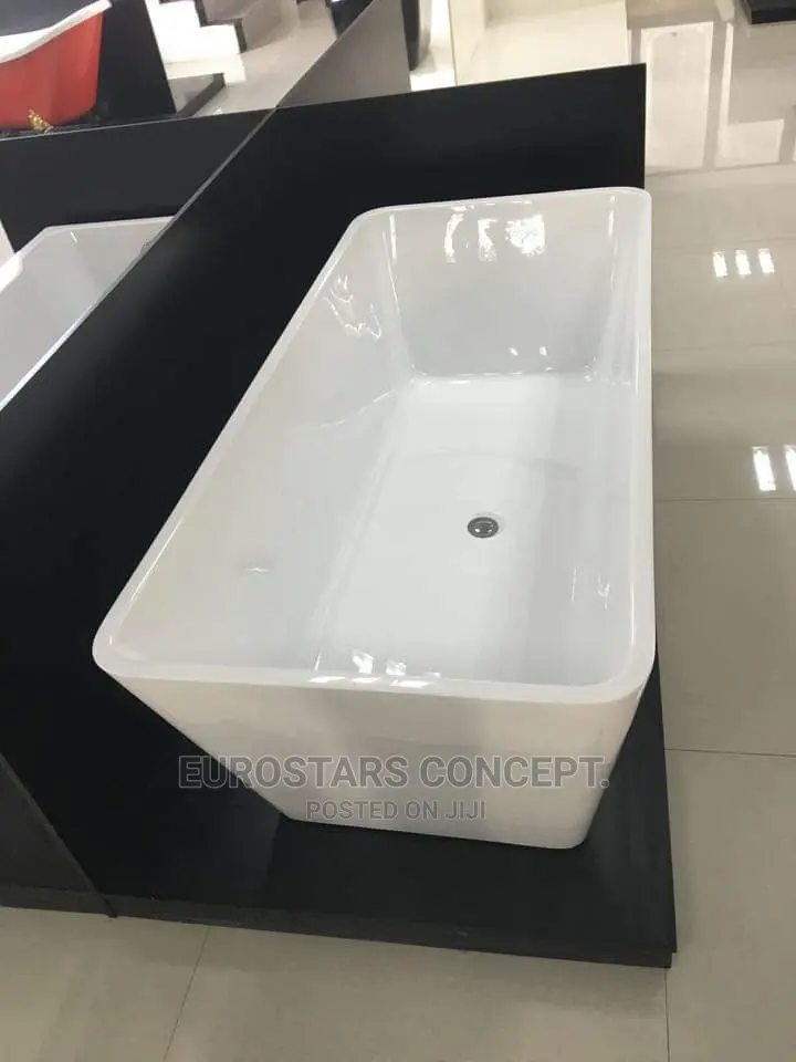 Square Acrylic Bathtub