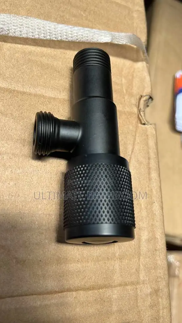 High Quality Matte Black Angle Valve