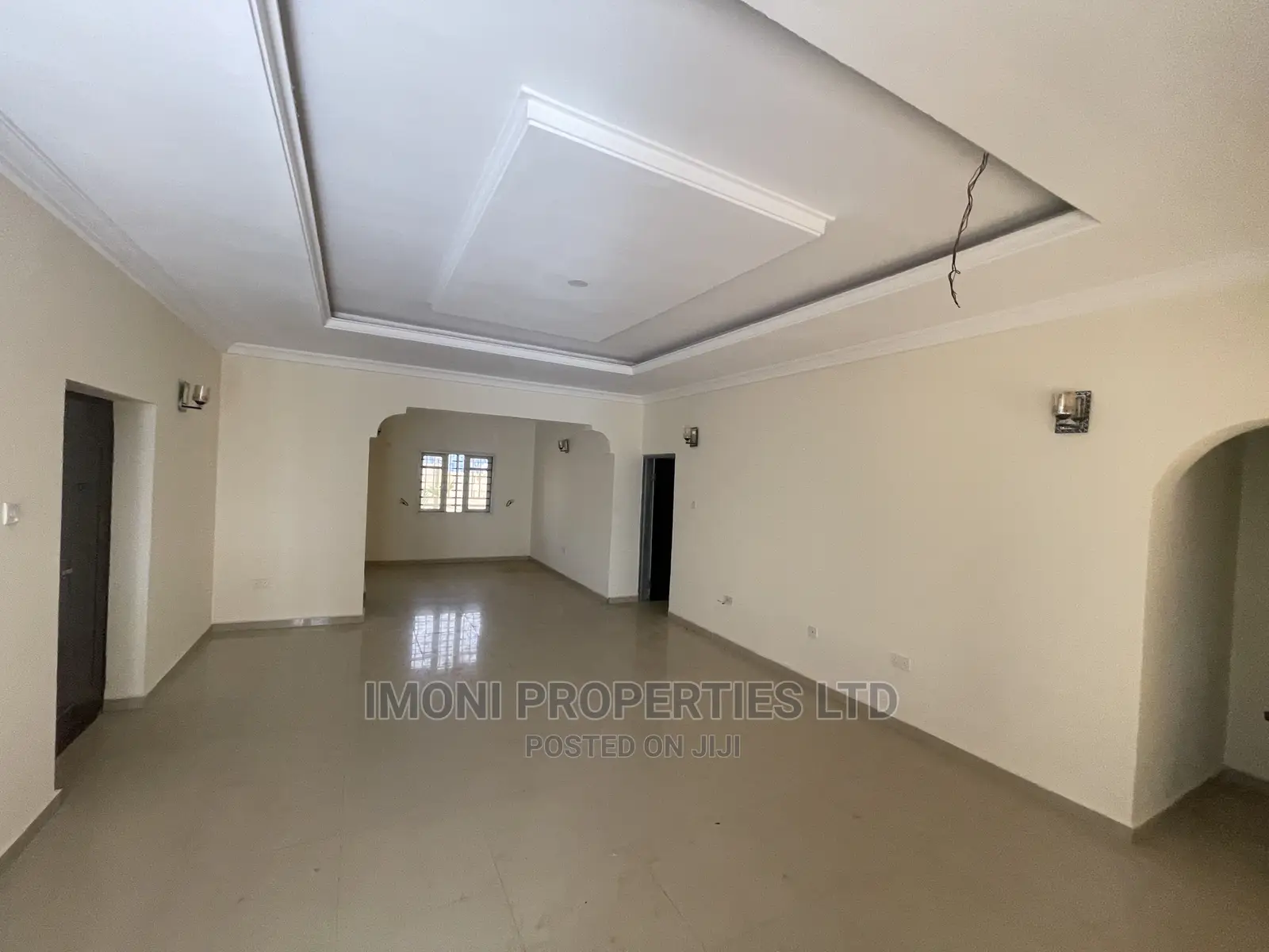 3bdrm Block of Flats in Fo1, Kubwa for rent