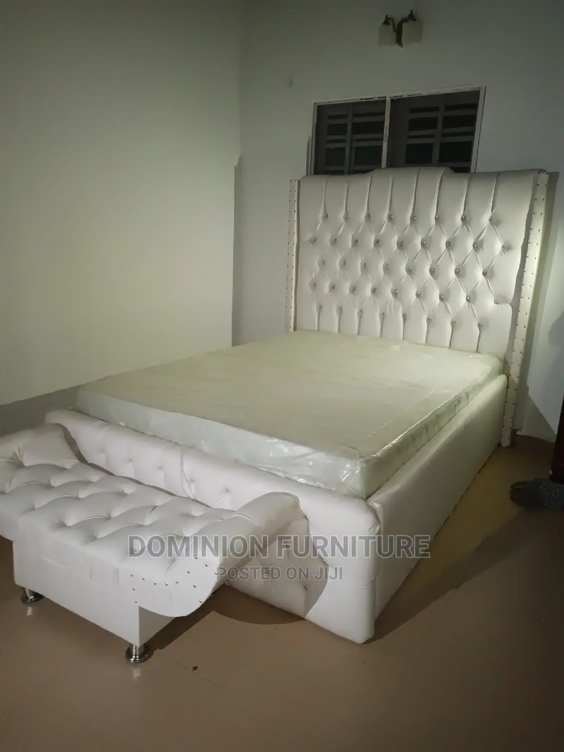 Luxury and Quality 4.5 X 6ft High Back Rest Leather Padded Bedframe.