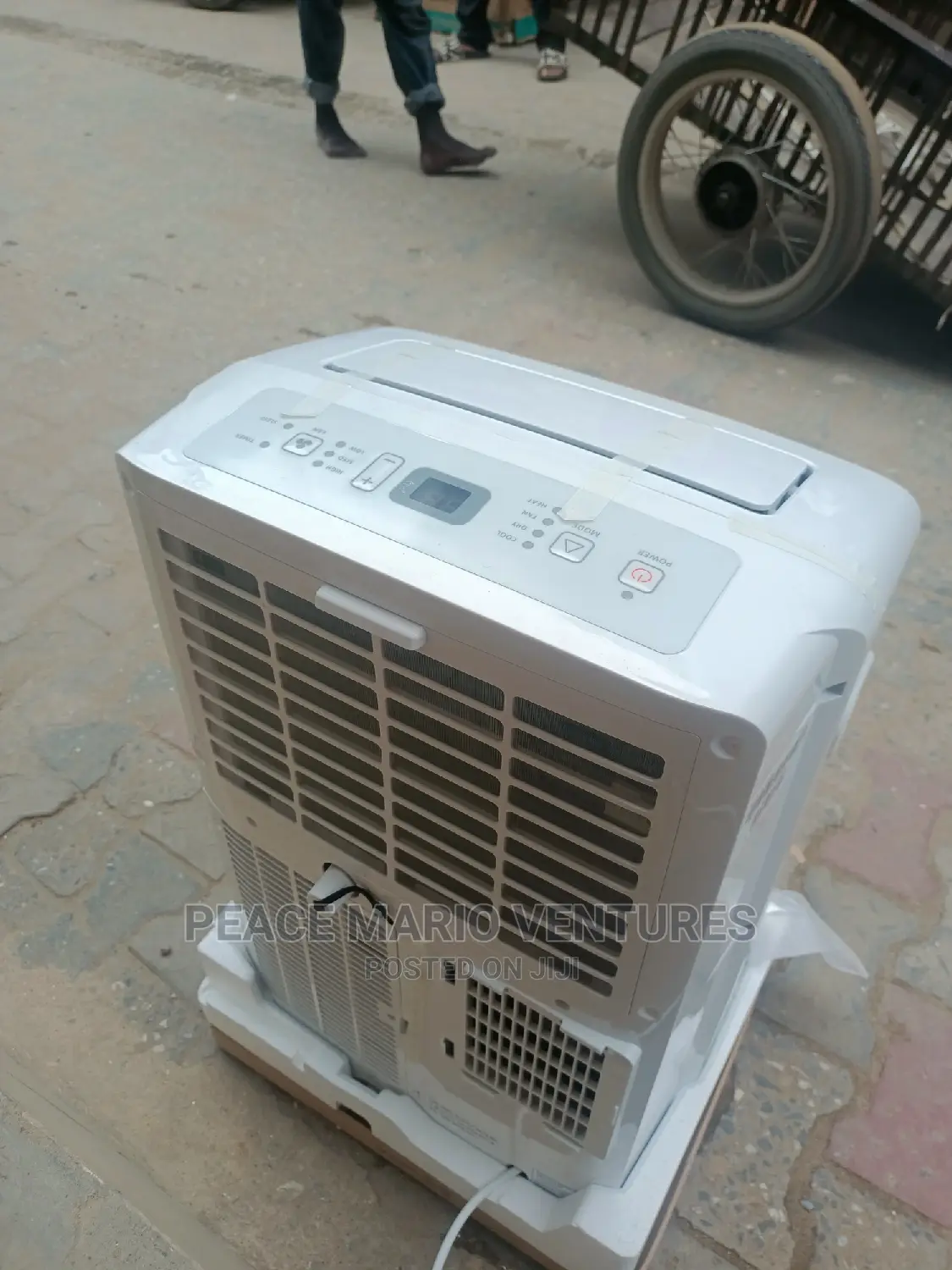 Hisense Quality Mobile 1.5hp Airconditioner With Warranty