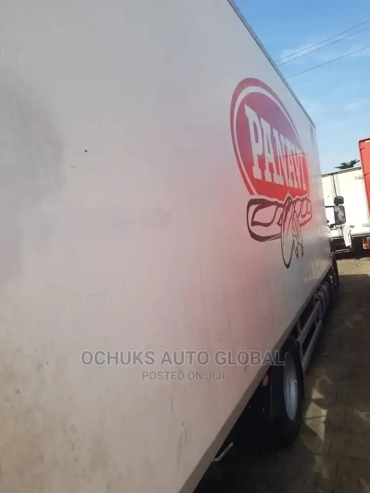 Scania 94m 10bolits 6tyers Container Body