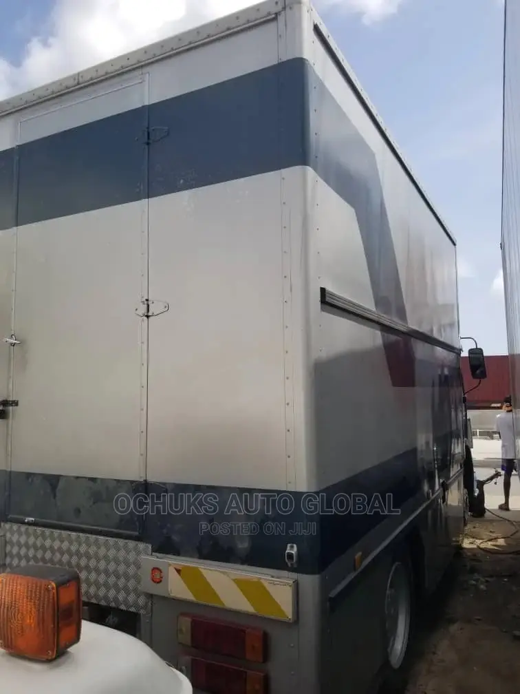 M/Benz Truck Container Body 1419 Model