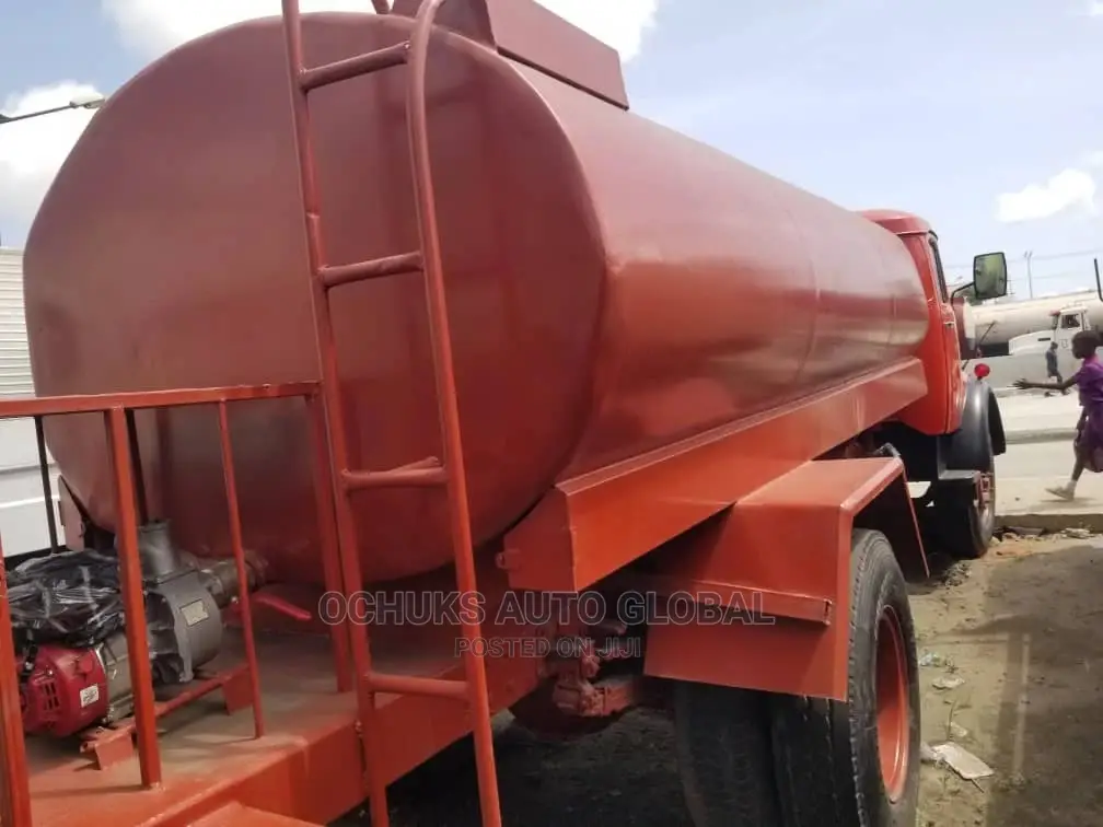 M/Benz Tipper 1113 Model Tanker