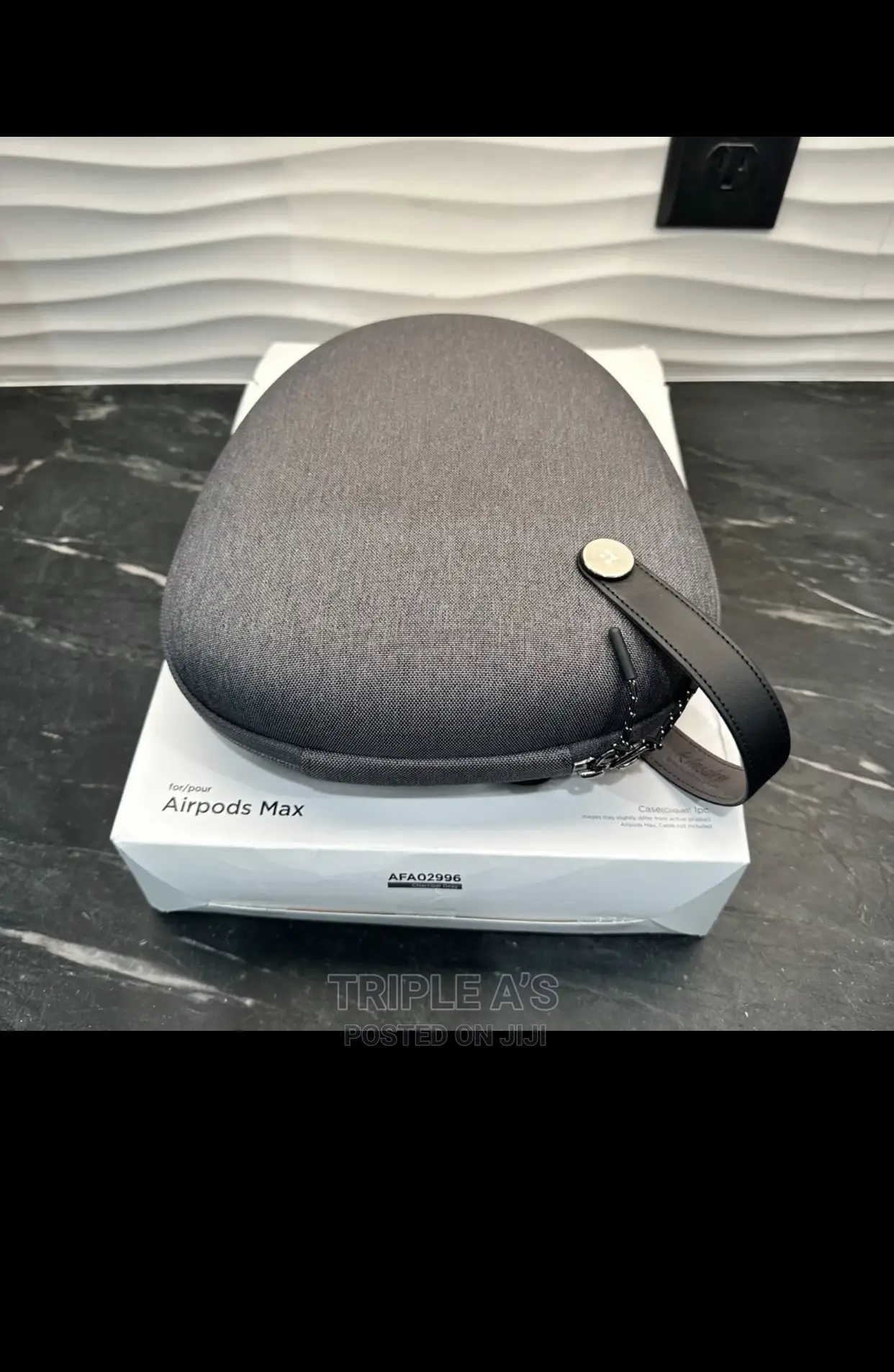 Authentic Airpods Max Travel Bag by Spigen [Klasden] Smart Case