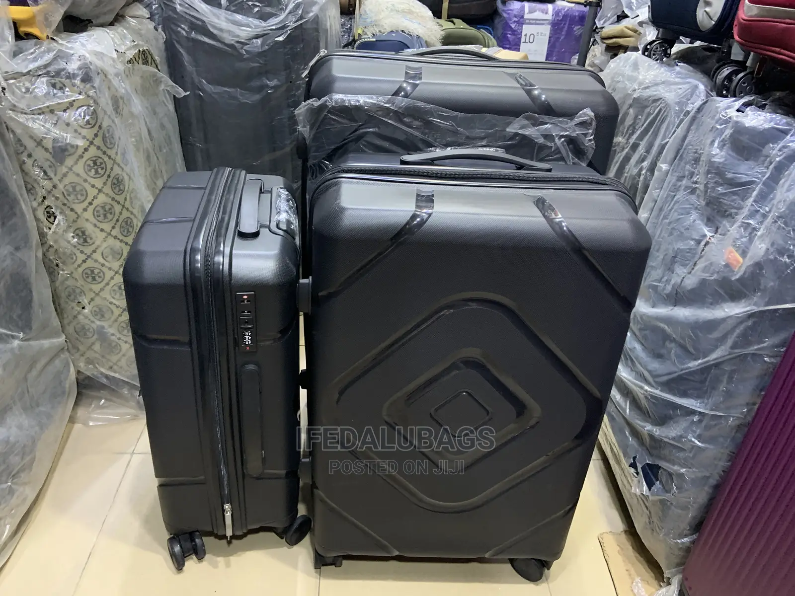 Set of High Quality Unbreakable Plastic Traveling Luggage