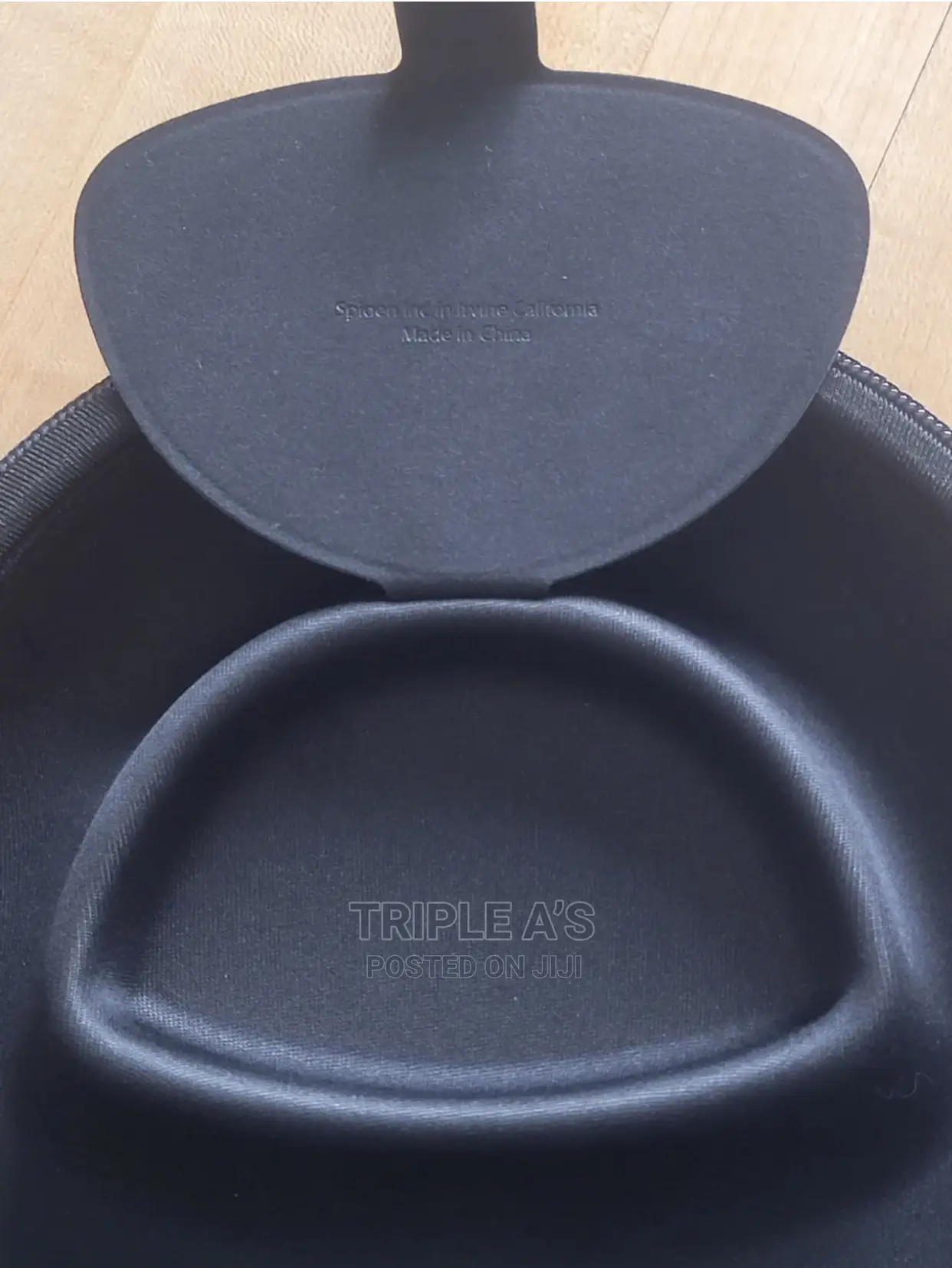 Authentic Airpods Max Travel Bag by Spigen [Klasden] Smart Case
