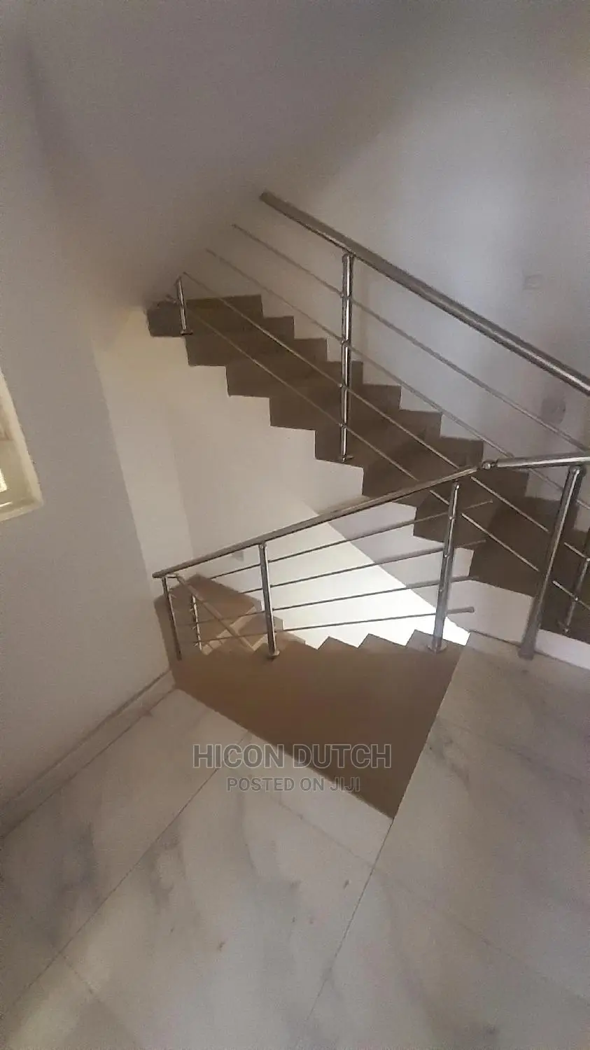 4bdrm Townhouse / Terrace in Gwarimpa Main, Gwarinpa for rent